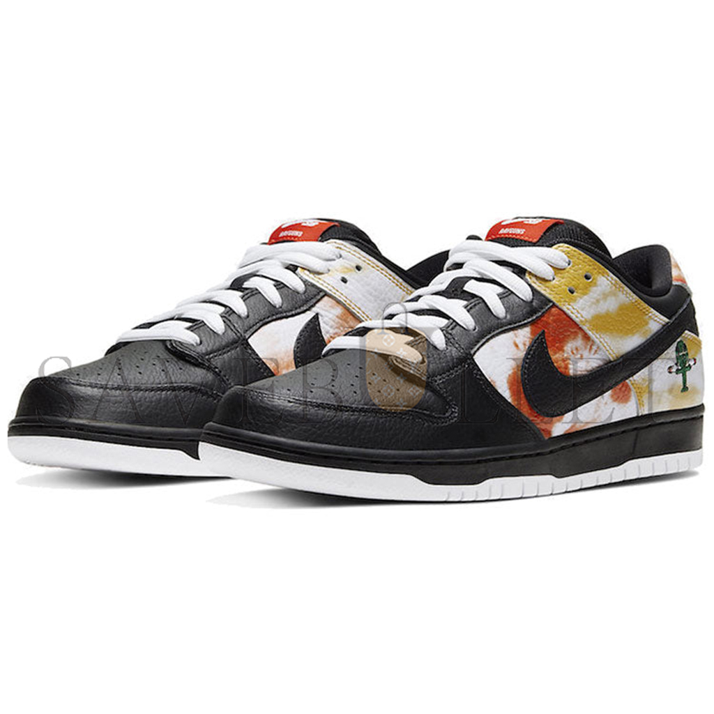 NIKE SB DUNK LOW“RAYGUN” BQ6832-001